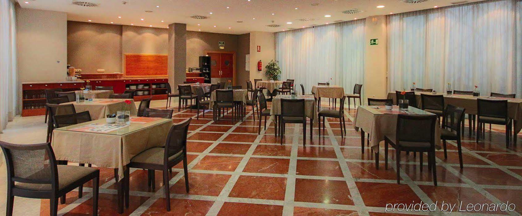 Th Boadilla Hotel Боадиля дел Монте Ресторант снимка